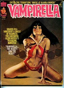 Vampirella #52 1976-Warren-Vampi cover-terror & horror stories-VG