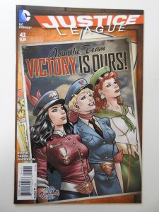 Justice League #43 Variant Cover (2015) NM Condition!