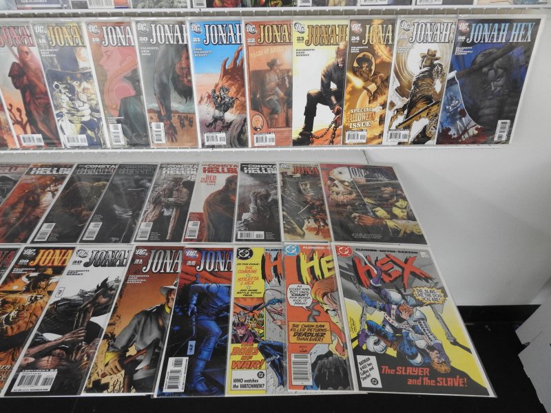 Huge Lot 160+ Comics W/ Jonah Hex, Constantine, Justice League+ Avg VF+ Cond!!