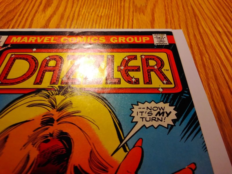 Dazzler #8 Newsstand Edition (1981)