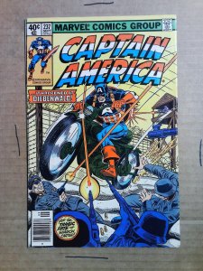Captain America #237 (1979) FN/VF condition