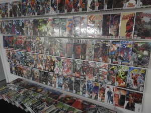 Huge Lot 170+ Comics W/ Flash, Daredevil, Batwing, +More! Avg VF+ Cond! see desc