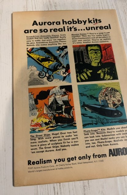 Batman #236 (1971) Wail of the ghost bride-Giordano