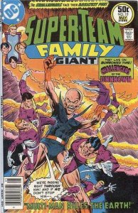 Super-Team Family   #10, VG+ (Stock photo)