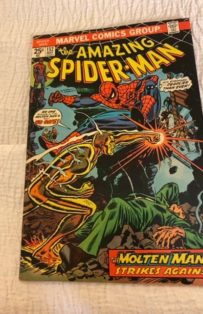 The Amazing Spider-Man #132 (1974)molten man strike again