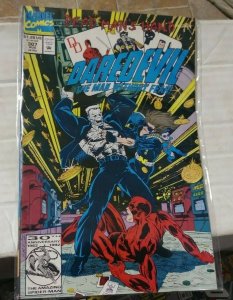 DAREDEVIL  #  307  marvel 1992 DEAD MANS HAND -TOMBSTONE NOMAD PUNISHER