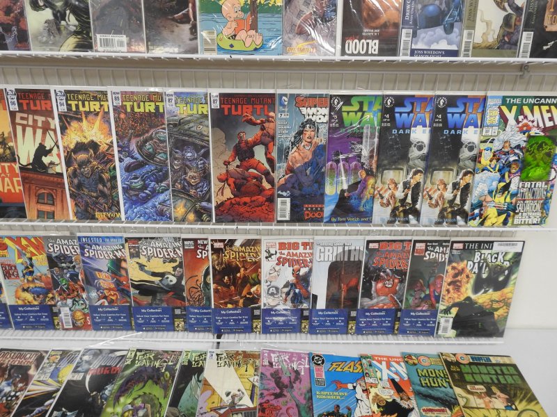 Huge Lot 150+ Comics W/ Spiderman, Hulk, Morbius, +More AVG VF-