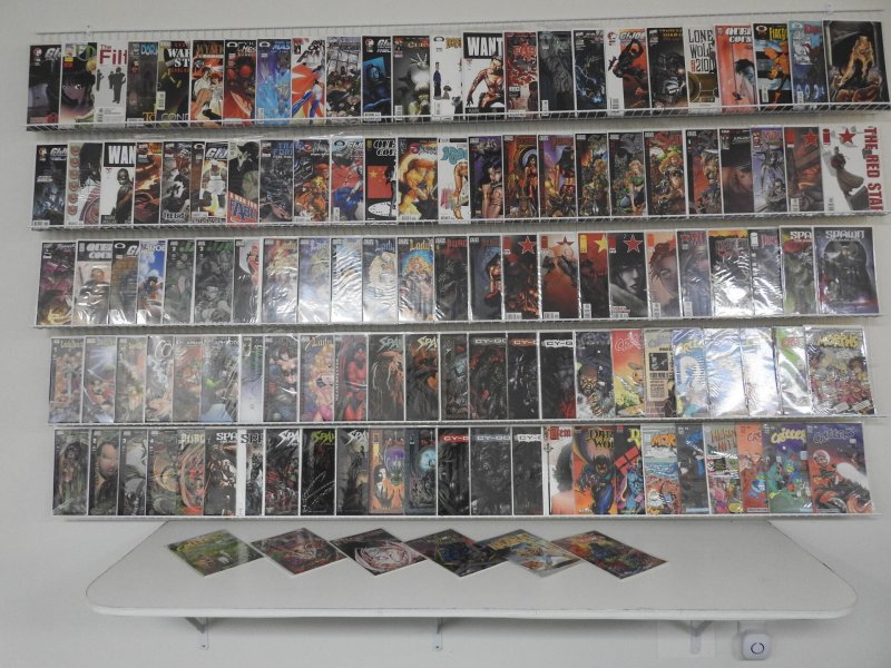 Huge Lot 120+ W/ Spawn, Lady Death, GI Joe+ Avg VF/NM Condition.