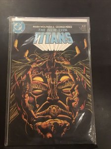 NEW TEEN TITANS (Vol. 2) #5 F/VF, George Perez art, DC Comics 1985 Stock Image