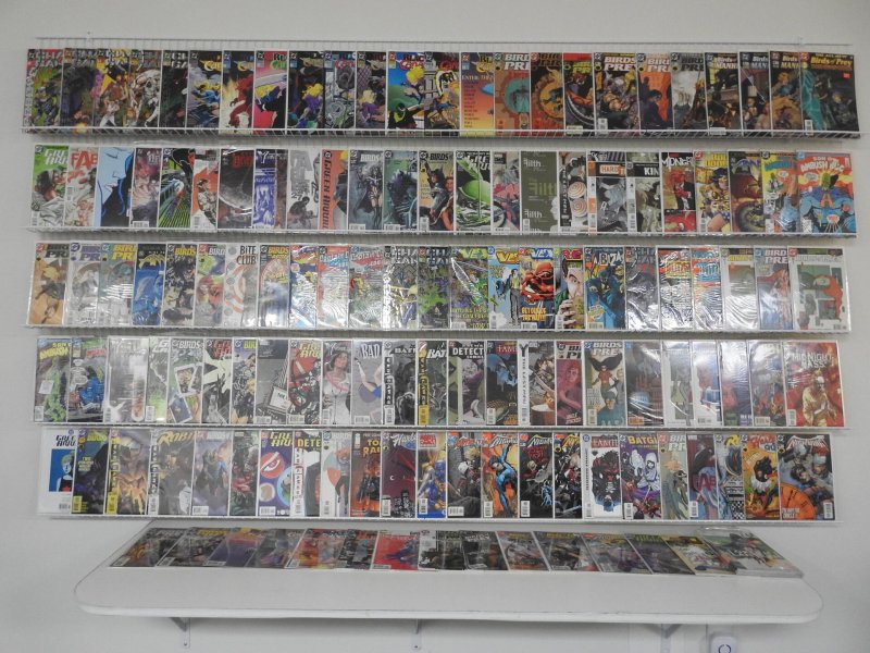 Huge Lot 130+ W/ Batman, Birds of Prey,  & Nightwing Avg VF Condition.