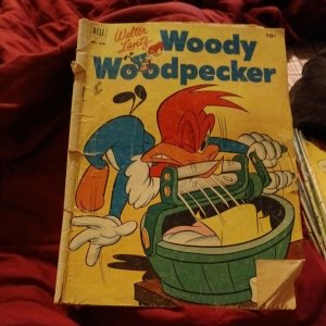 WOODY WOODPECKER / FOUR COLOR #390 (DELL) WALTER LANTZ 1952 golden age cartoon