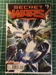 Secret Wars #0, 1, 2, 3, 4, 5, 6, 7, 8, 9 (2015) plus Journal and Official guide