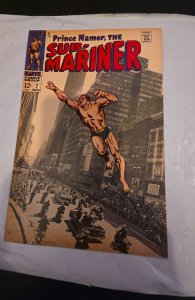 Sub-Mariner #7 (1968)iconic phots cover - foxxing