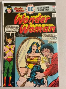Wonder Woman #221 bondage cover 5.0 (1976)
