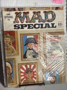 MAD MAGAZINE THE SPRING SPECIAL '71 1971, w/ 16 ALFRED E. NEUMAN PORTRAITS!