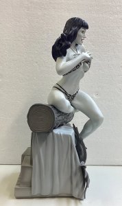 BETTIE PAGE TERRY DODSON STATUE - BLACK AND WHITE EDITION