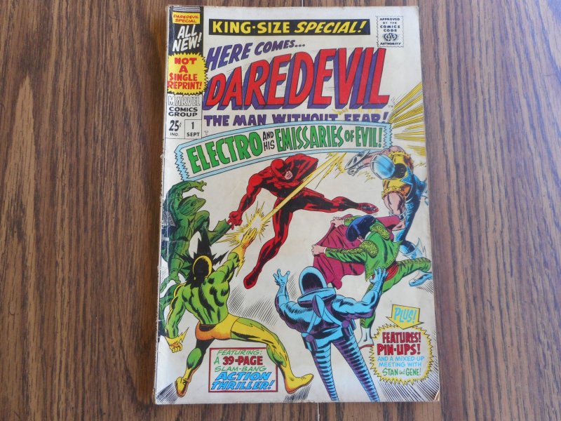 DAREDEVIL ANNUAL # 1 MID-GRADE GEM  KEY EMISSARIES OF EVIL APP.!! WOW