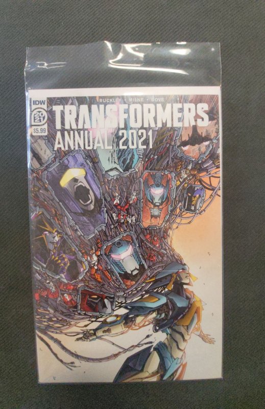 Transformers Annual 2021 (2021)