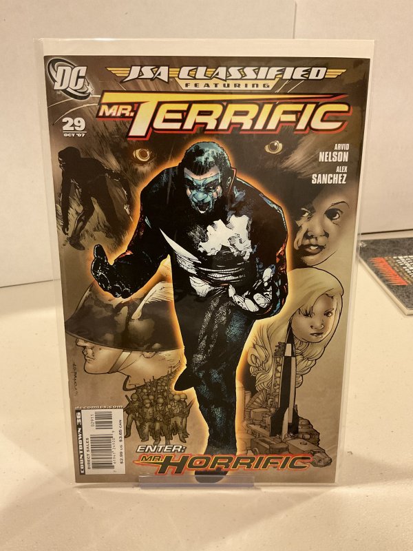 JSA Classified #29  Mister Terrific!  2007  9.0 (our highest grade)