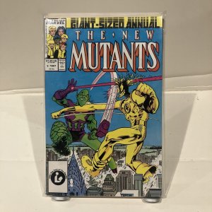 The New Mutants 3 Giant Sized Annual Marvel Comics 1987