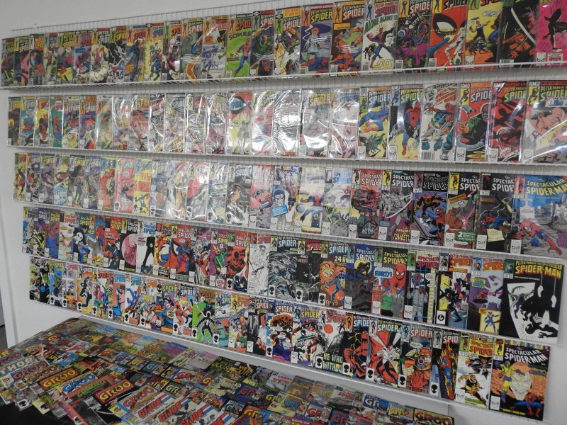 Huge Lot 200+ Comics W/ Spec. Spider-Man, Amazing Spider-Man, +More Avg FN+ Cond