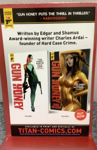 Scarlett Couture: The Munich File #3 Cover B (2023)