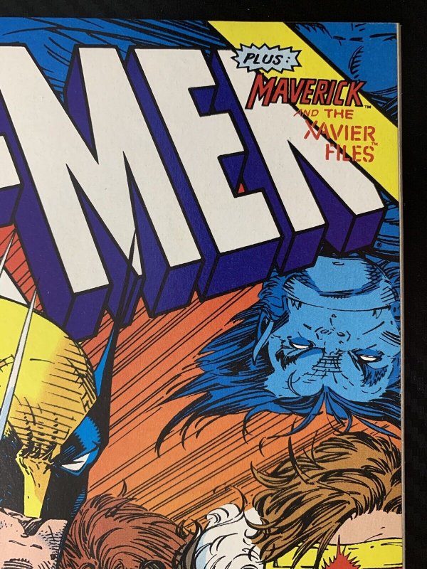 X-Men #11 NM Classic Wolverine Cover by Jim Lee Marvel Comics 1992