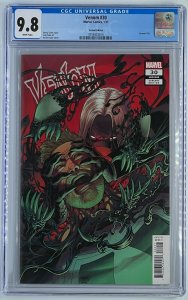 Venom #30 | Aaron Kuder 1:25 Ratio Variant | CGC 9.8