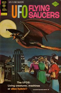 UFO Flying Saucers #10 FAIR ; Gold Key | low grade comic May 1976 Alien Hybrid