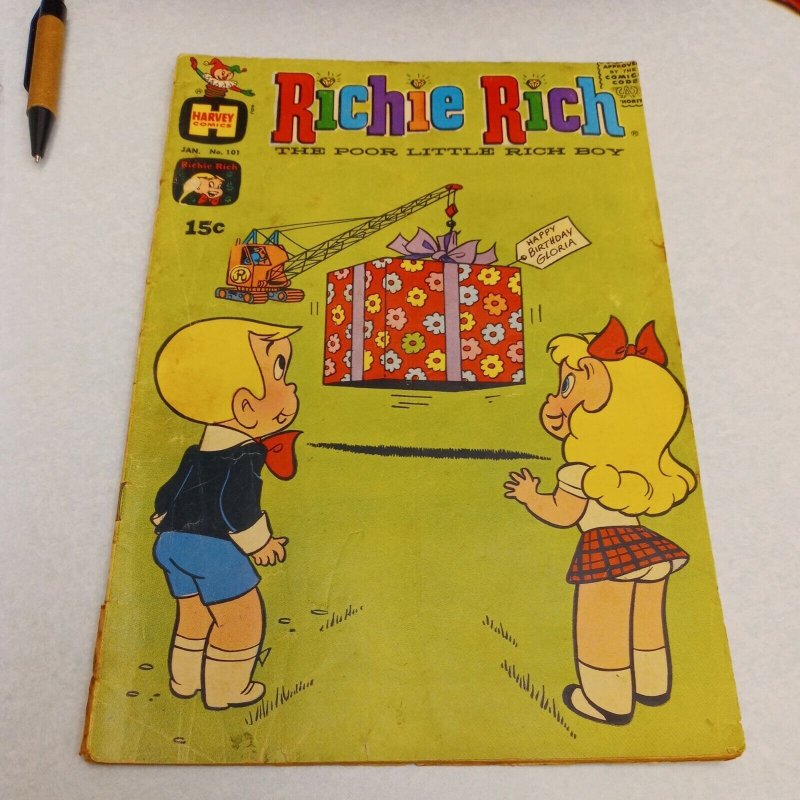 Richie Rich the Poor Little Rich Boy 101 Harvey 1971 silver age comics dot lotta