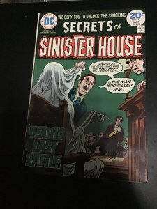 Secrets of Sinister House #17 (1974) Horror trial cover! High-grade! VF/NM Wow!