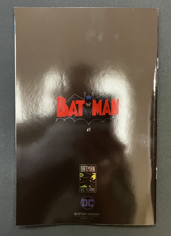 Batman #1 Foil B Variant 1940 Batman #1 Reprint