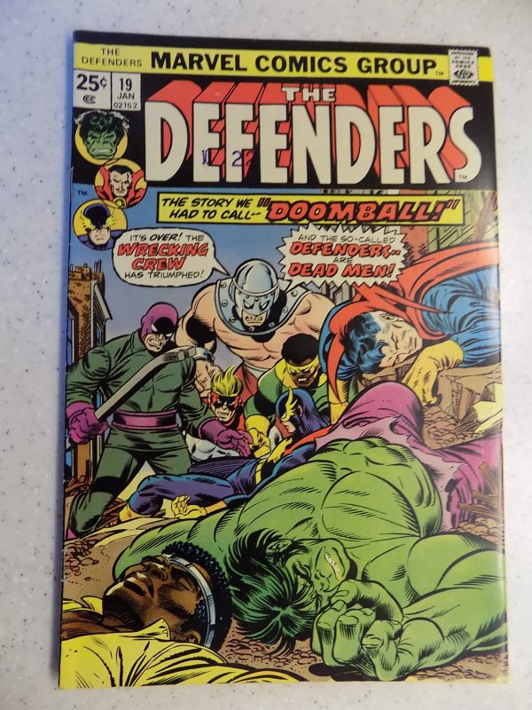 DEFENDERS # 19 MARVEL BRONZE HULK POWERMAN DR STRANGE 