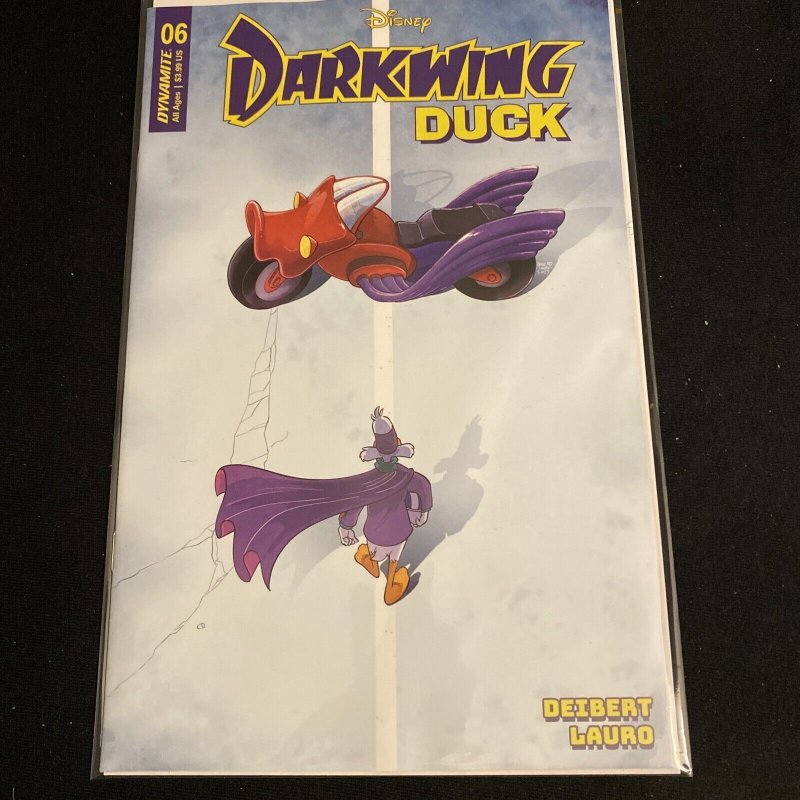 Dynamite Darkwing Duck (2023) #6 1:10 Carlo Lauro Variant Cover Akira Homage