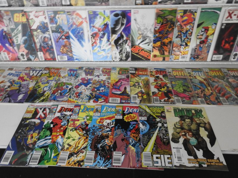 Huge Lot 140+ Comics W/Spider-Man,  Defenders,  X-Men+ Avg VF- Condition!!