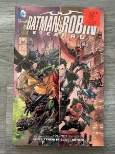 2013 BATMAN & ROBIN Eternal Volume 1 SC FVF 7.0 1st DC Comics / Tynion & Snyder