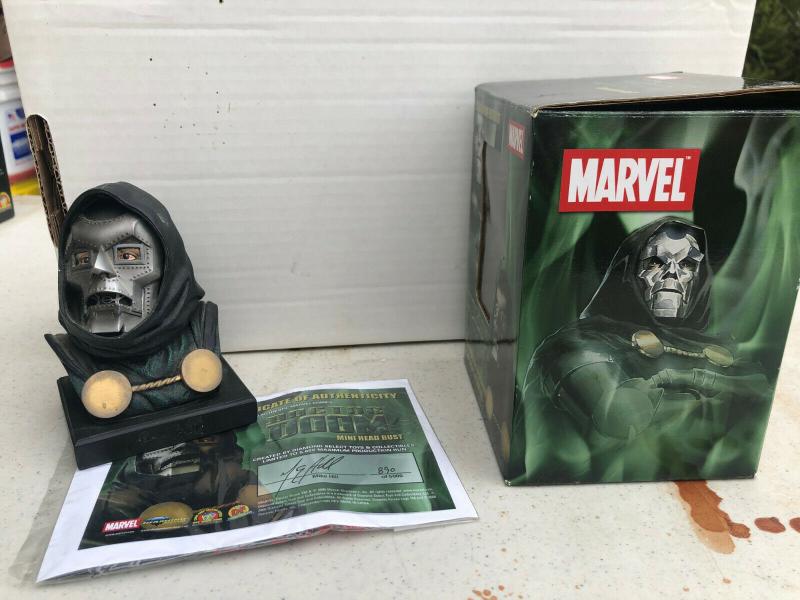 DR DOOM HEAD Mini BUST DYNAMIC FORCES MARVEL BY ALEX ROSS 890/5000