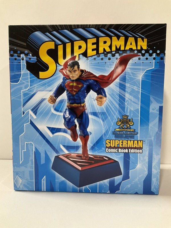 SUPERMAN COMIC BOOK EDITION NOBLE COLLECTION STATUE SEALED IN BOX