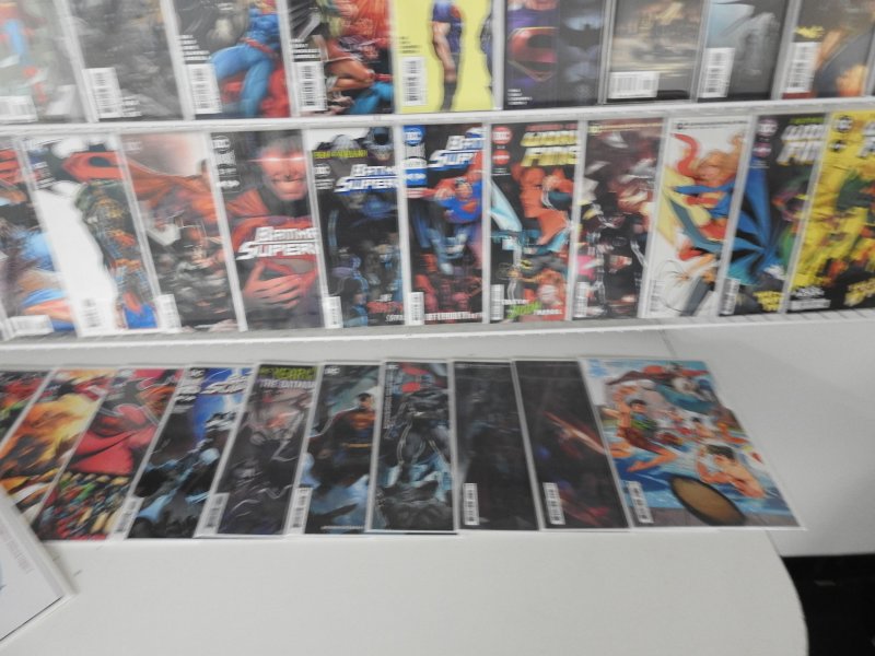 Huge Lot 140+ Comics W/ Batman/Superman, Spider-Man+ Avg VF-NM Condition!