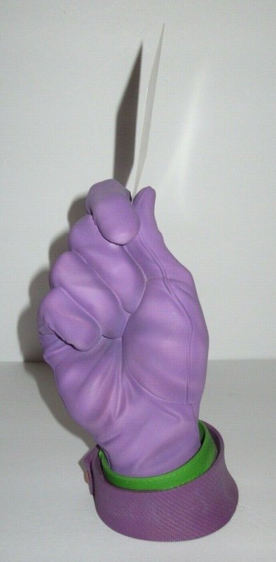 Joker Calling Card Life Size Hand Statue 2017 Cryptozoic Entertainment Ltd Ed