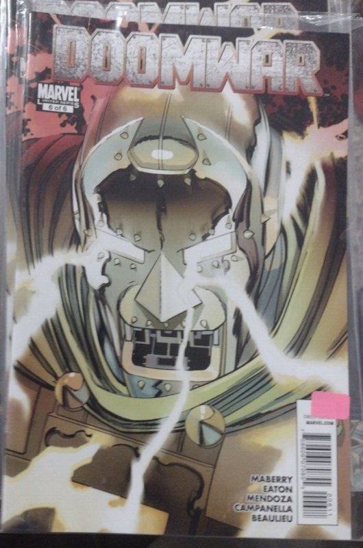 DOOMWAR # 6 2010 MARVEL  doctor doom X MEN BLACK PANTHER