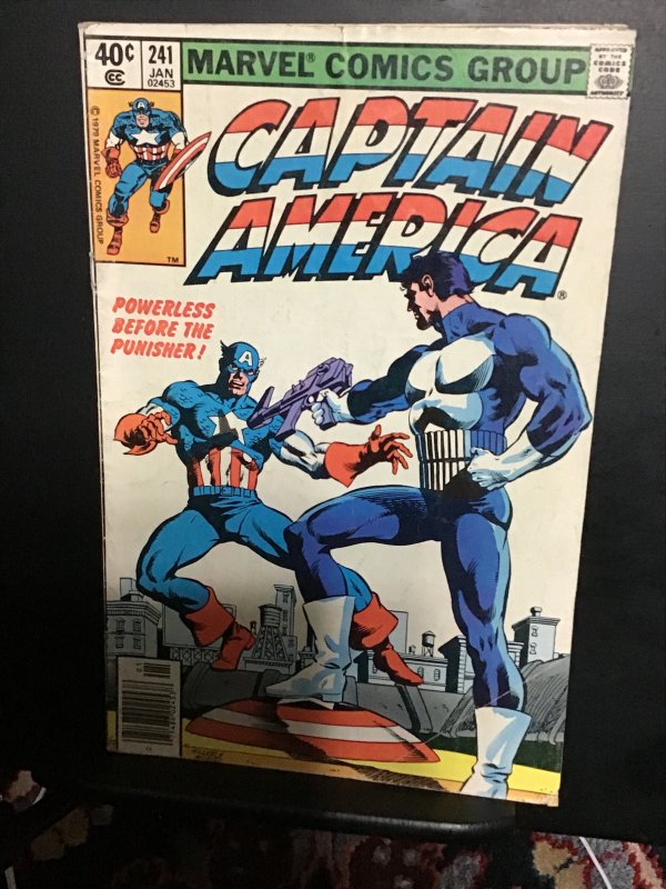 Captain America #241 (1980) mid grade punisher key! FN Wow