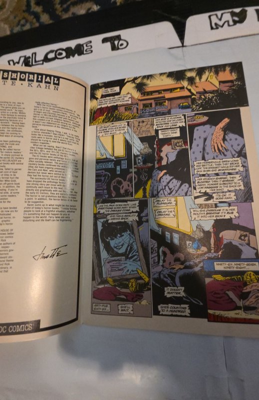 SANDMAN #3 GAIMAN VF/NM VERTIGO 1989 Constantine app