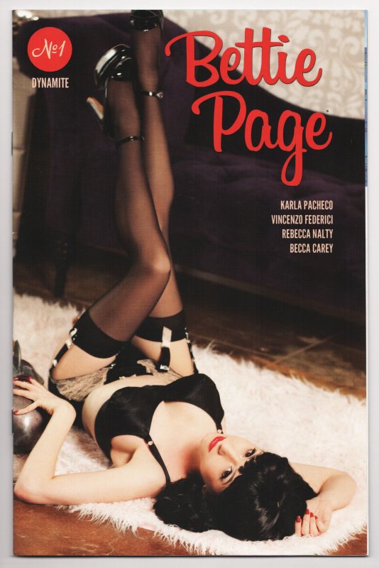 Bettie Page #1 Cosplay Variant (Dynamite) FN/VF [ITC701]