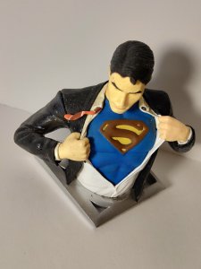 Superman Bust Standee (DC Toy)