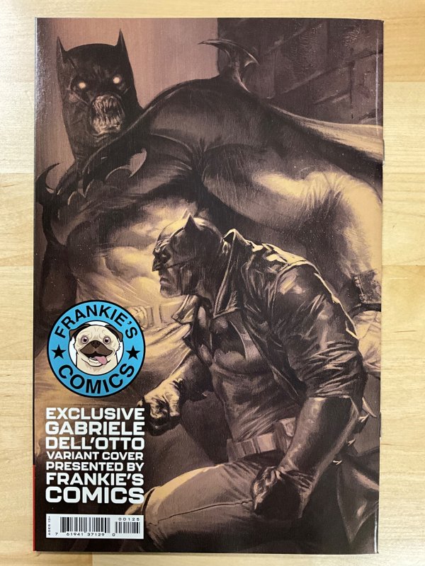 Batman: The Detective #1 Dell'Otto Cover B