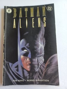 Batman Versus Aliens TPB - Bernie Wrightson - 1997 - VG