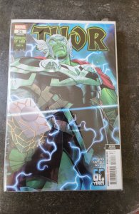 Thor #26 Second Print Cover (2022) HULK PICKS UP Mjölnir FOR THE FIRST TIME!