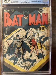 Batman #10 CGC 3.5 Catwoman appears in new costume Golden Age DC Comics 1942