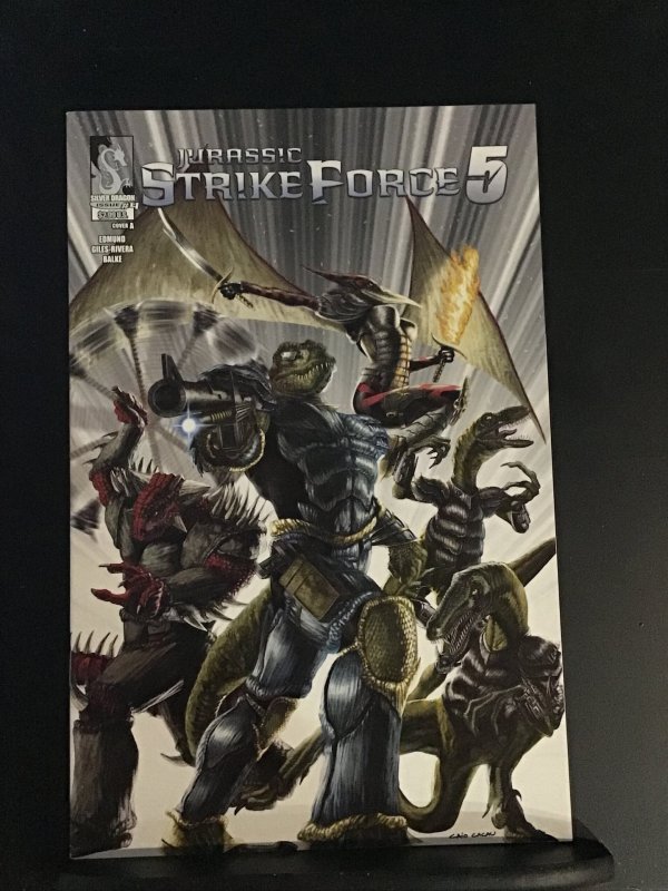 Jurassic Strike Force 5 #4 Cover A - Ciao Cacau (2012)